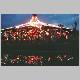 Disneyland_Paris_Tassenkarussell_bei_Nacht.jpg