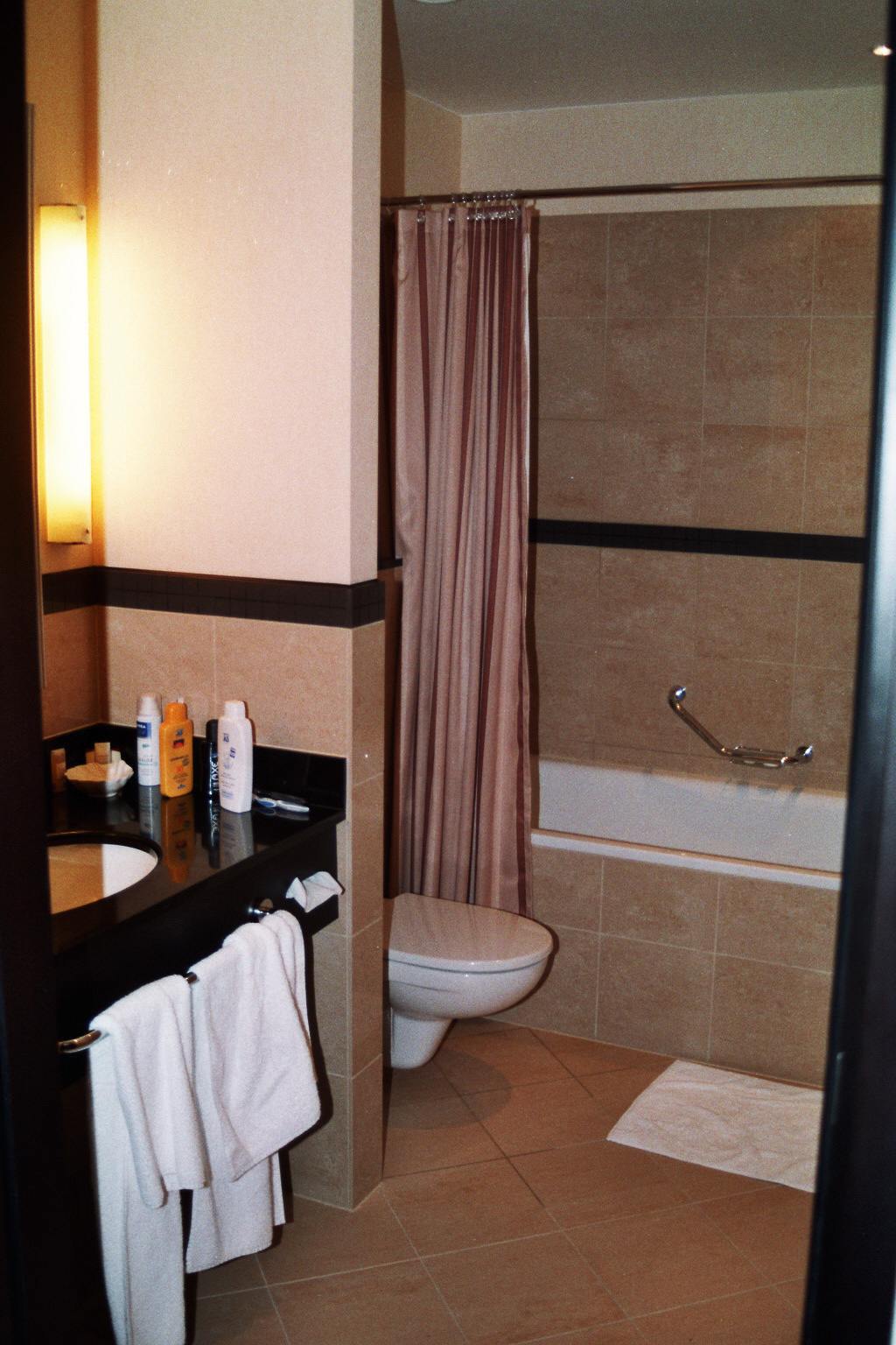 Warschau: Polonia Palace Hotel - Badezimmer